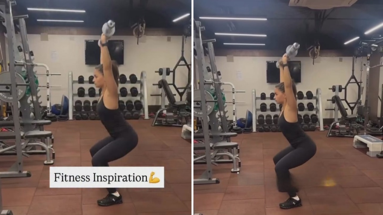 Overhead squats in focus