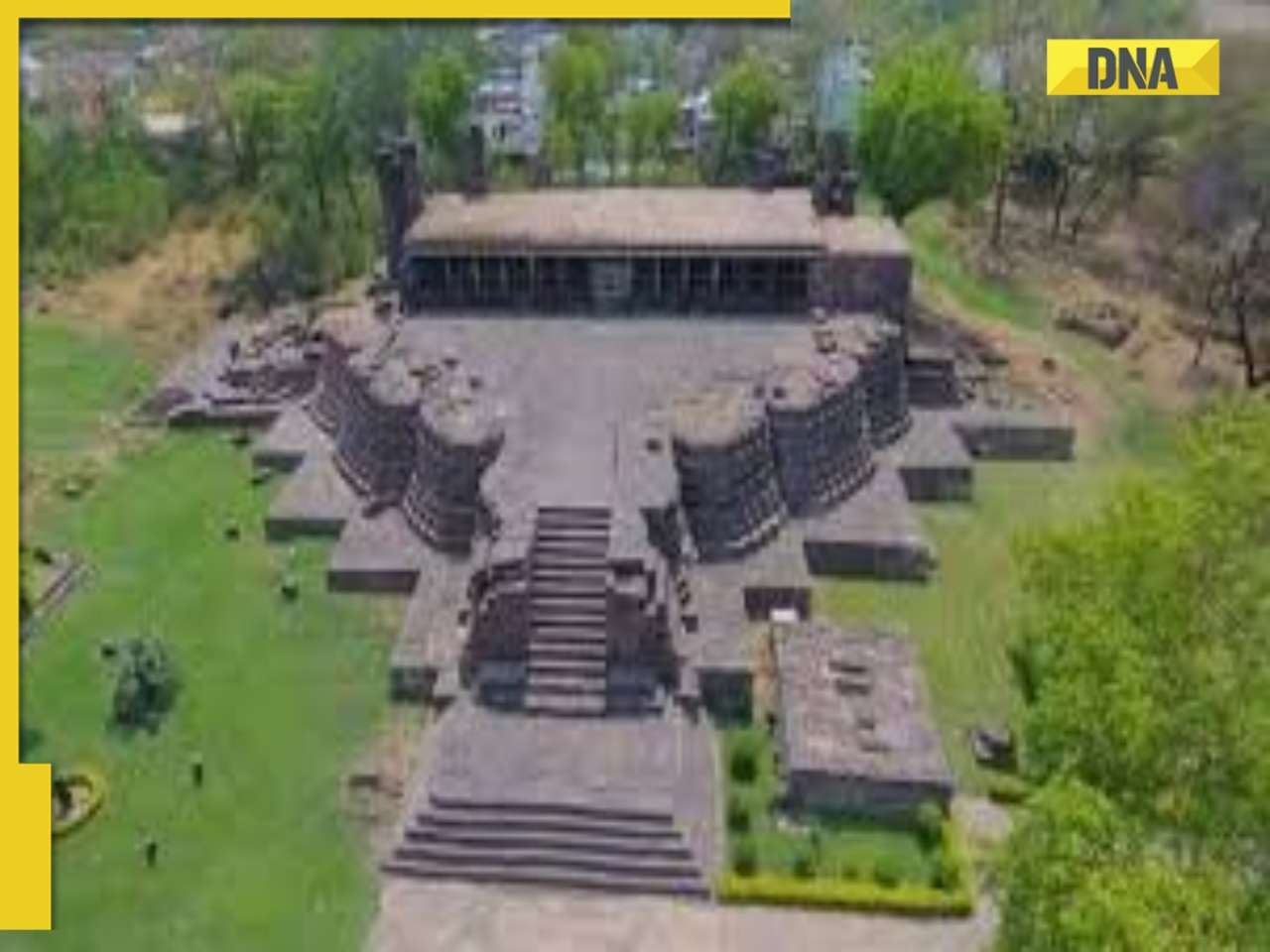 Hindu organisations demand to open Vijaya Mandala for Naga Panchami worship, Is it mosque? How is it related to Aurangzeb? 