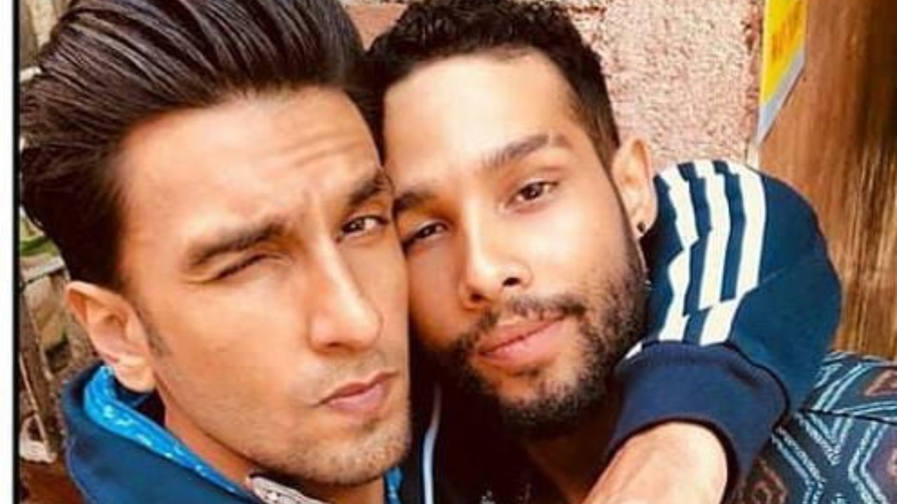 Ranveer Singh and Siddhant Chaturvedi in Gully Boy
