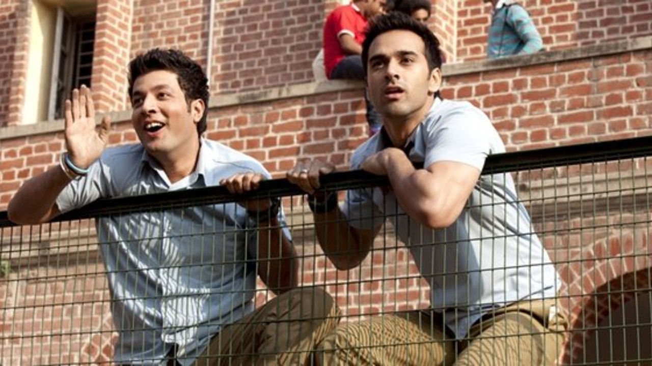 Pulkit Samrat and Varun Sharma in Fukrey