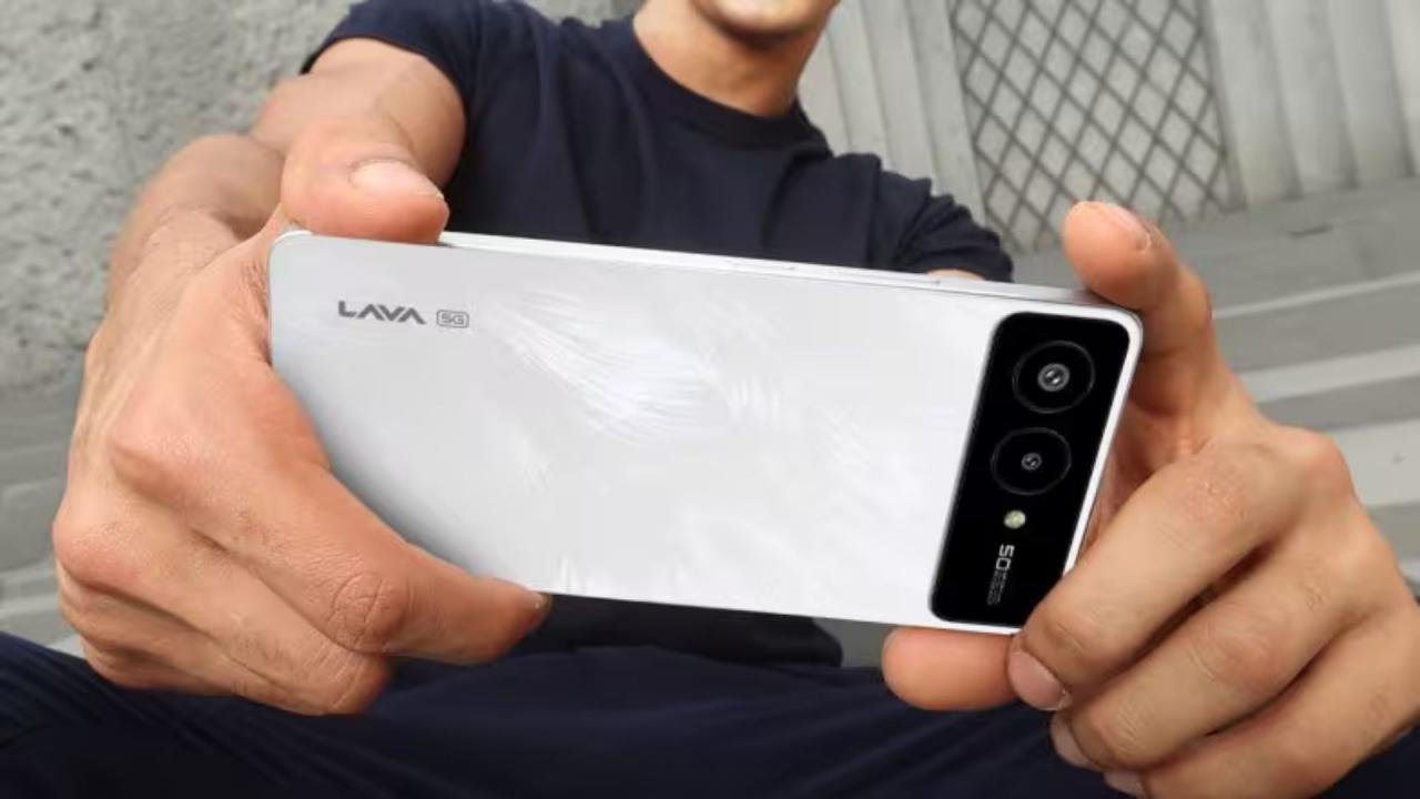 कैसा है Lava Blaze AMOLED 2 5G का कैमरा?