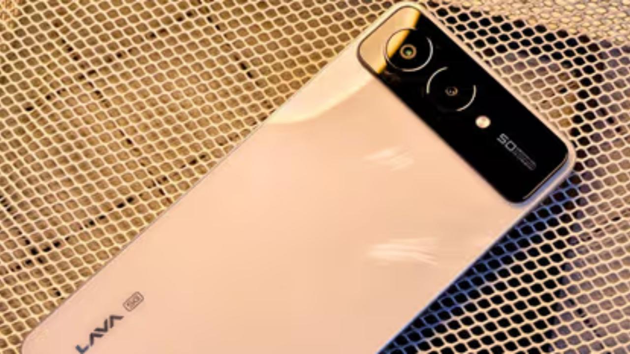 Lava का Blaze AMOLED 2 5G मोबाइल हुआ लॉन्च, मिलेगा दमदार कैमरे के साथ धांसू  बैटरी; जानें कीमत | DNA HINDI