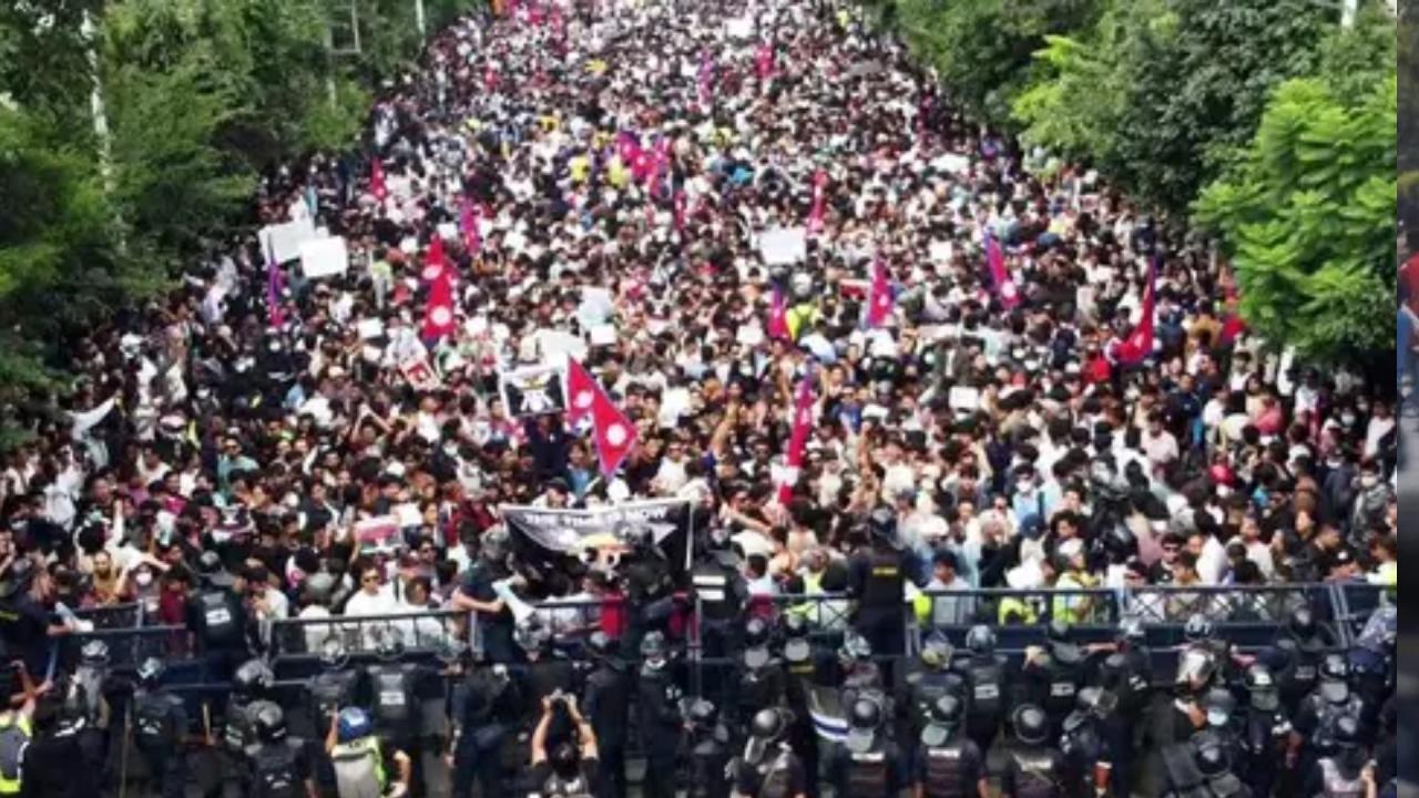 नेपाल (2025: के.पी. शर्मा ओली)