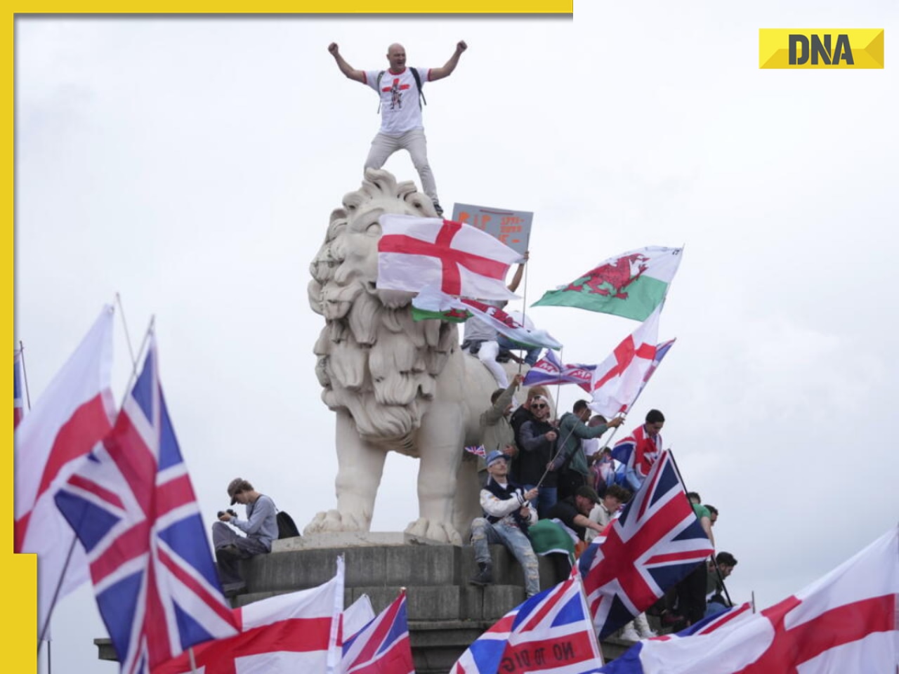 London protests: Over 100000 gather in UK for anti-immigration rally triggered by Charlie Kirk's assassination