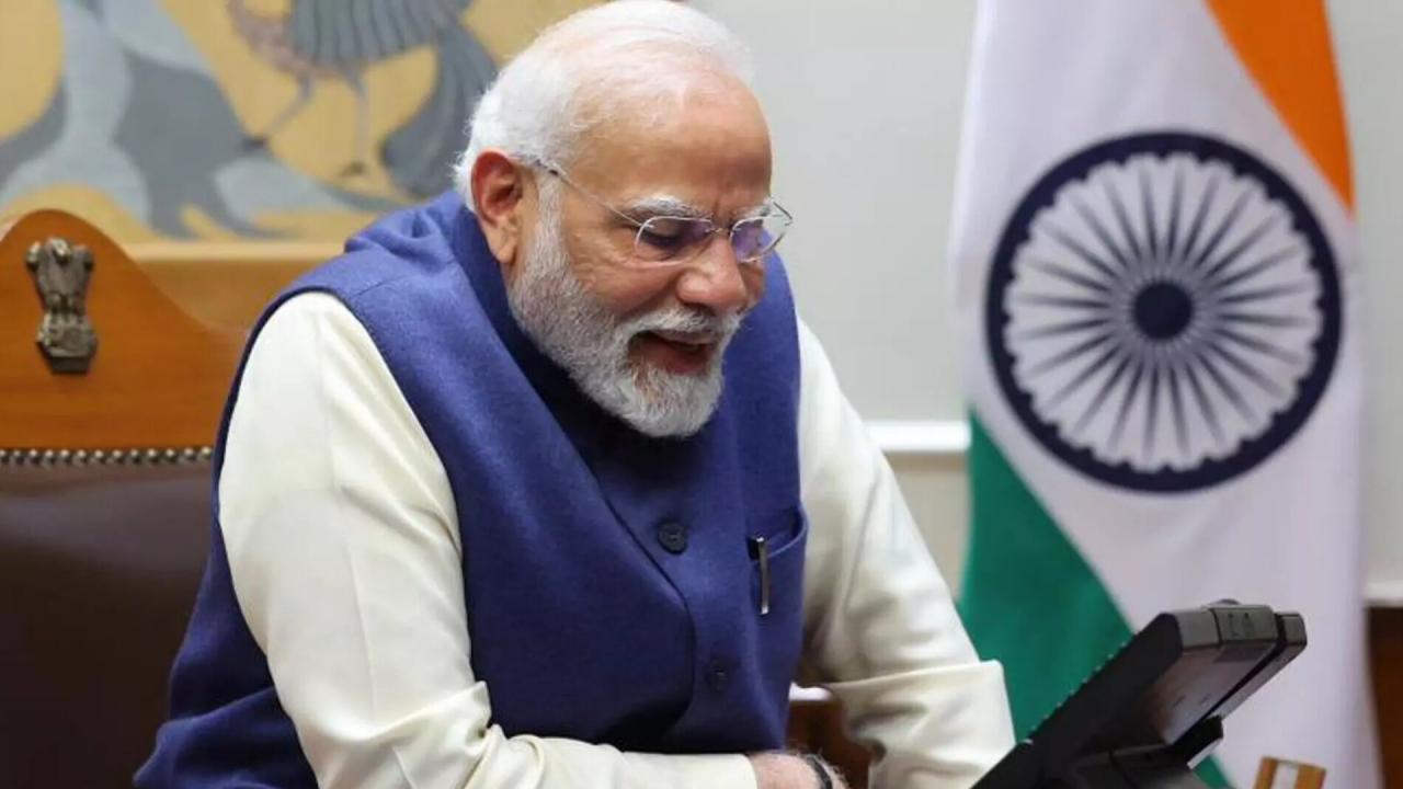 PM Narendra Modi Phone: हैकर्स भी नहीं हैक कर सकते PM मोदी का फोन, इन ...
