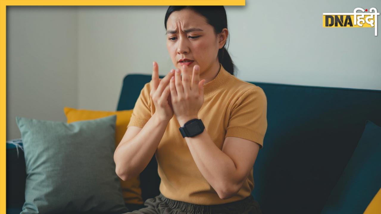 Pain In Fingers: हाथ में होने वाली ये दिक्कतें गठिया का लक्षण हैं, उंगलियां मोड़ने में दर्द से होती है शुरुआत