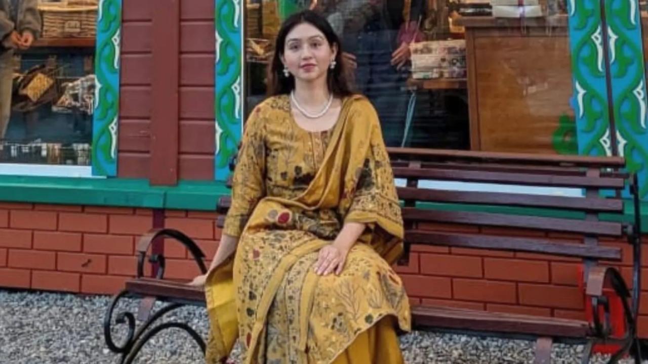 गीतिका टम्टा का एजुकेशनल बैकग्राउंड