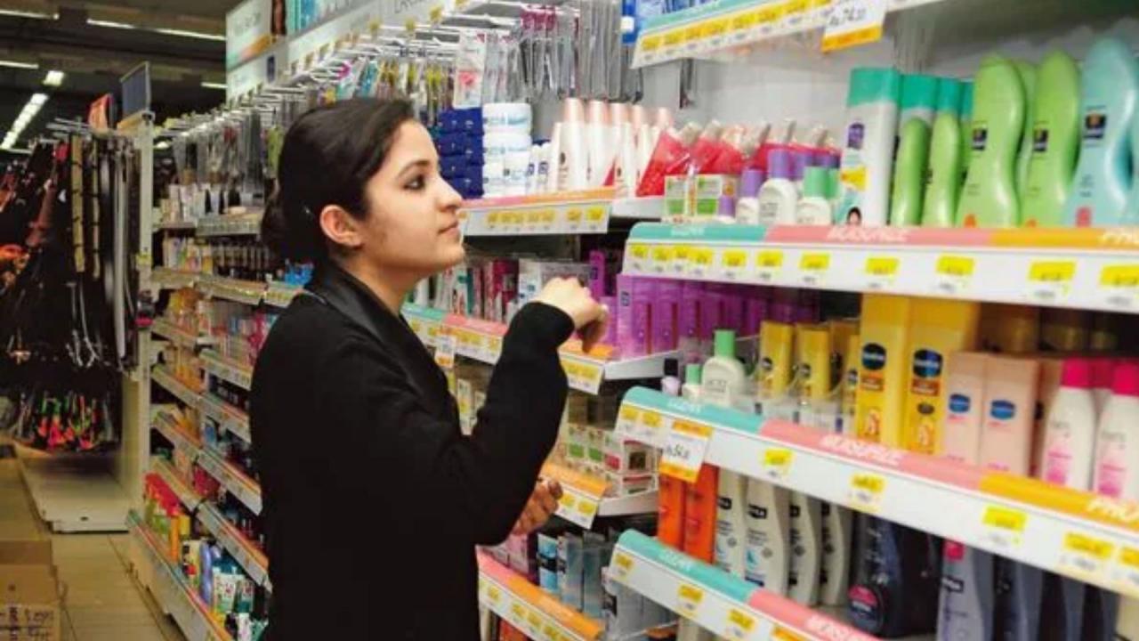 त्वचा पर बनाए रखते हैं नमी