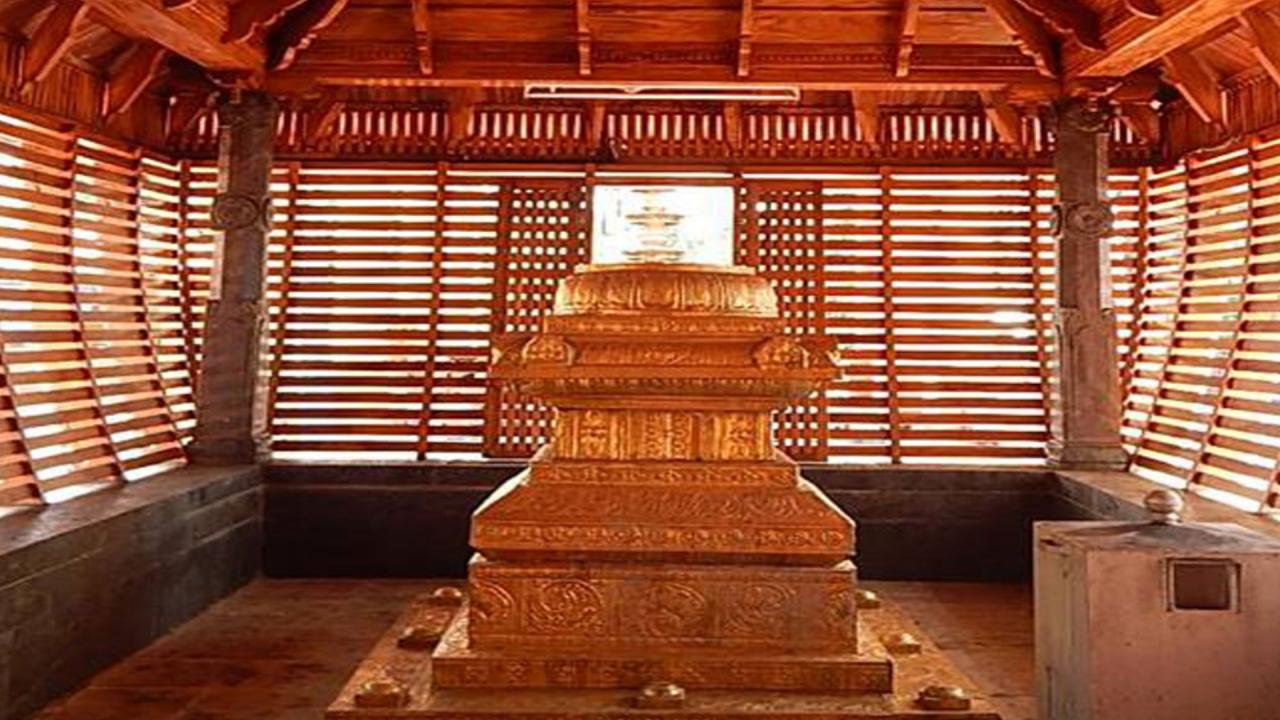 थोट्टुवा धन्वंतरि मंदिर