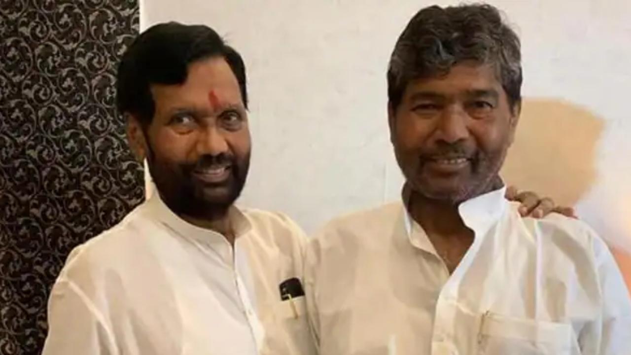 भाईयों को भी राजनीति में यूं बढ़ाया