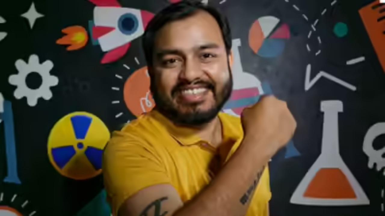 अलख पांडे