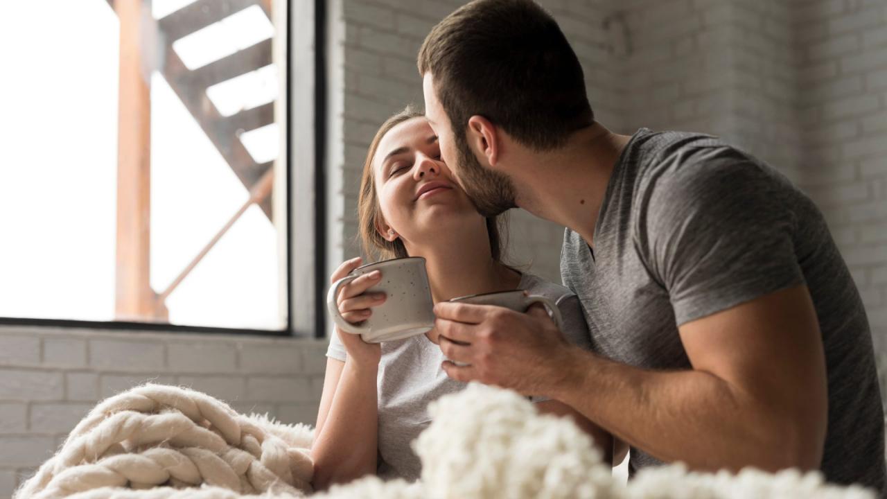 Good Morning Love Shayari For Partner