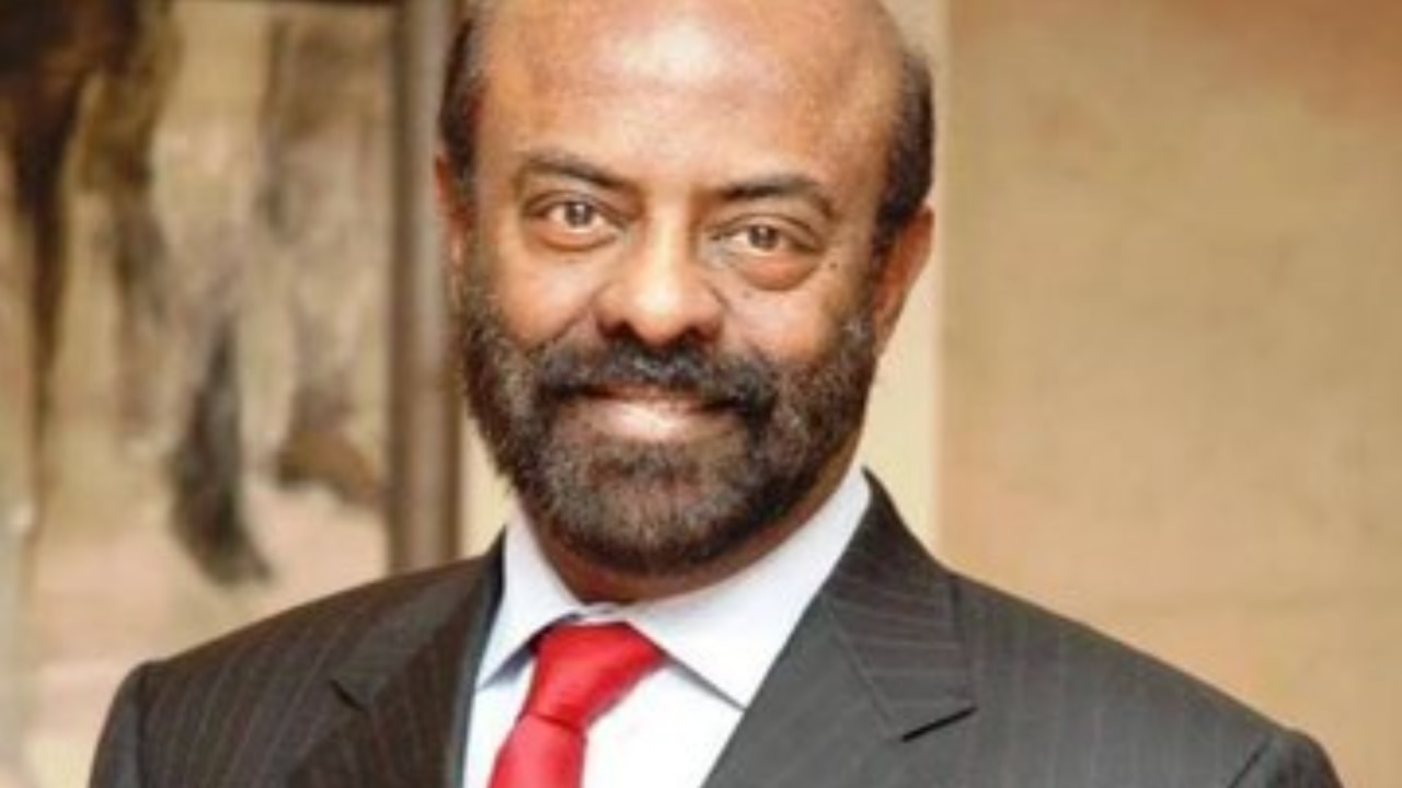 शिव नादर देश के सबसे बड़े दानवीर 