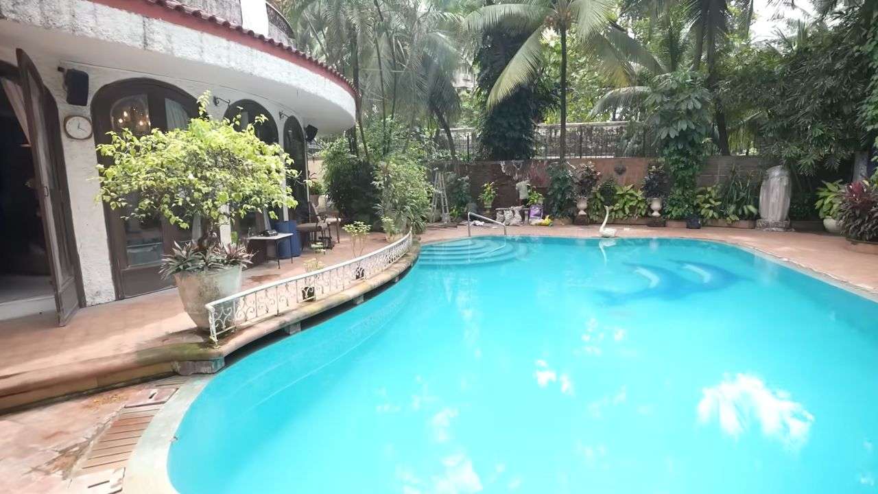 Peaceful poolside corner