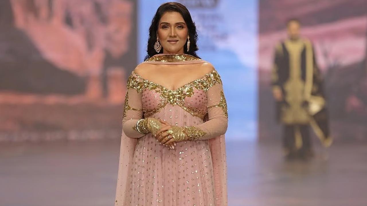 टीना आहूजा