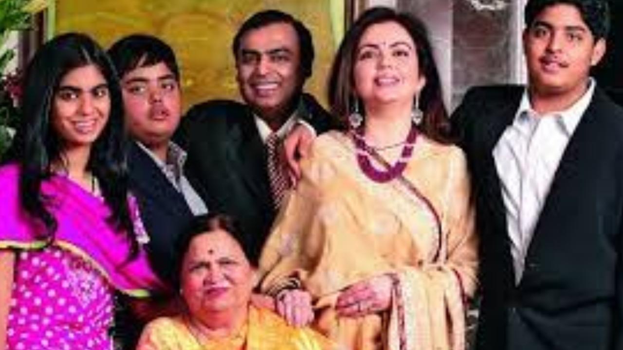 मूलांक 1 सूर्य की ऊर्जा से जुड़ा अंक