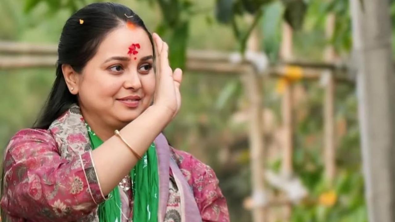 कितनी पढ़ी-लिखी हैं रोहिणी आचार्य?