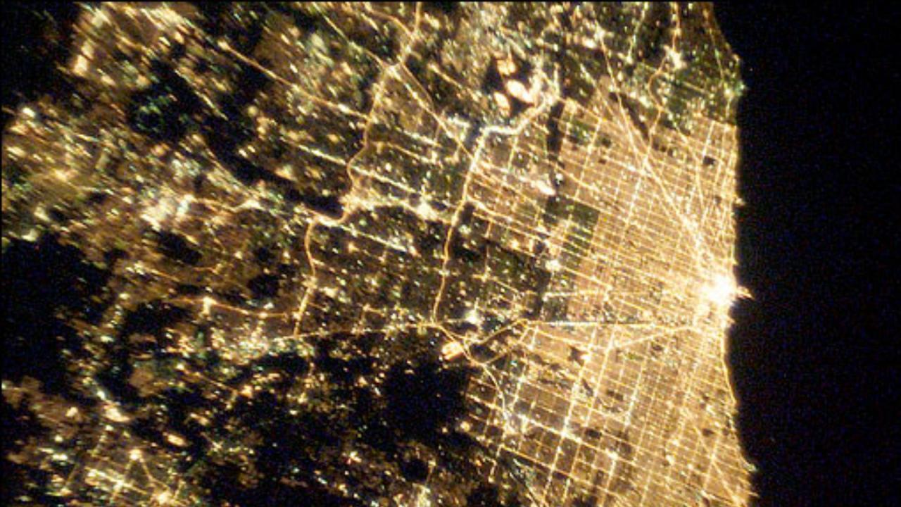 नाइट सिटी लाइफ