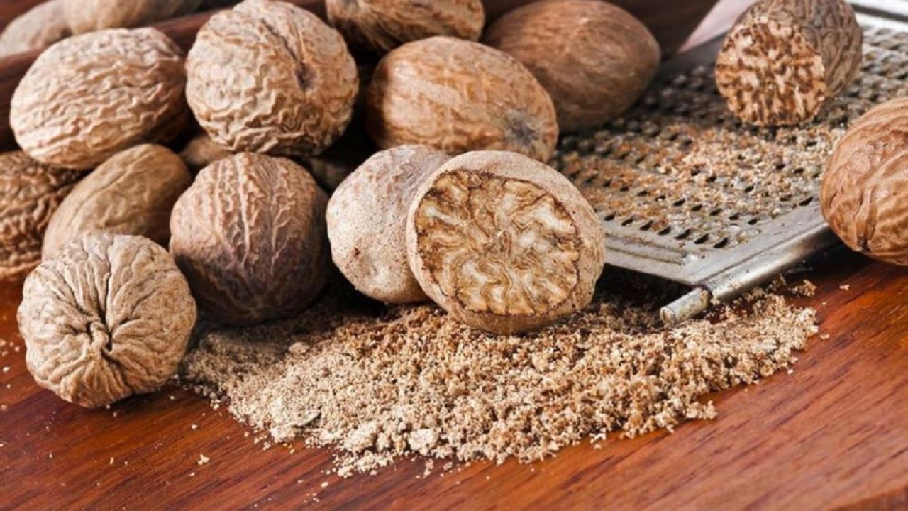 धन संबंधी बाधाएं दूर करने के लिए