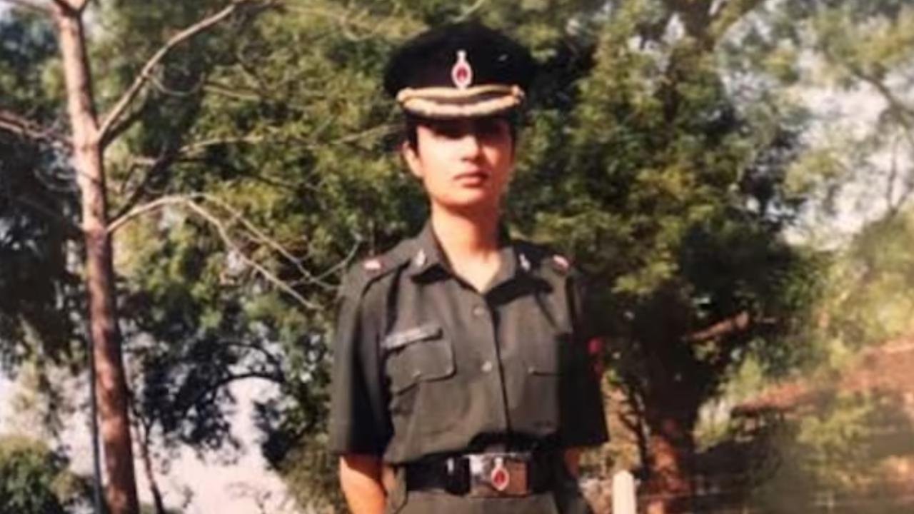 कौन हैं लेडी कैडेट नंबर 1?