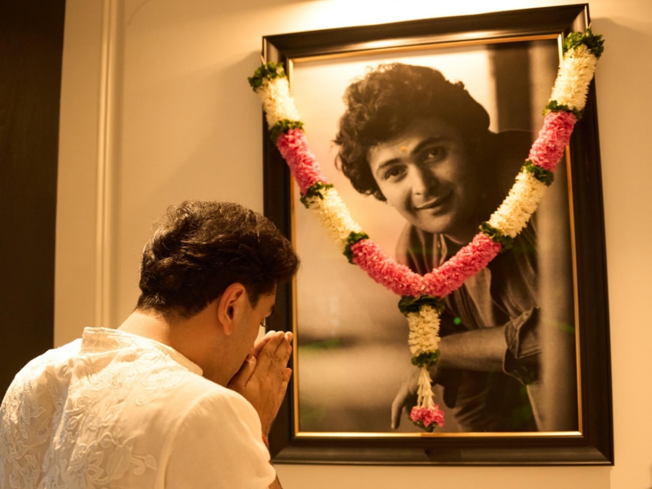 Ranbir and Alia own the expensive and luxrious home in Bollywood