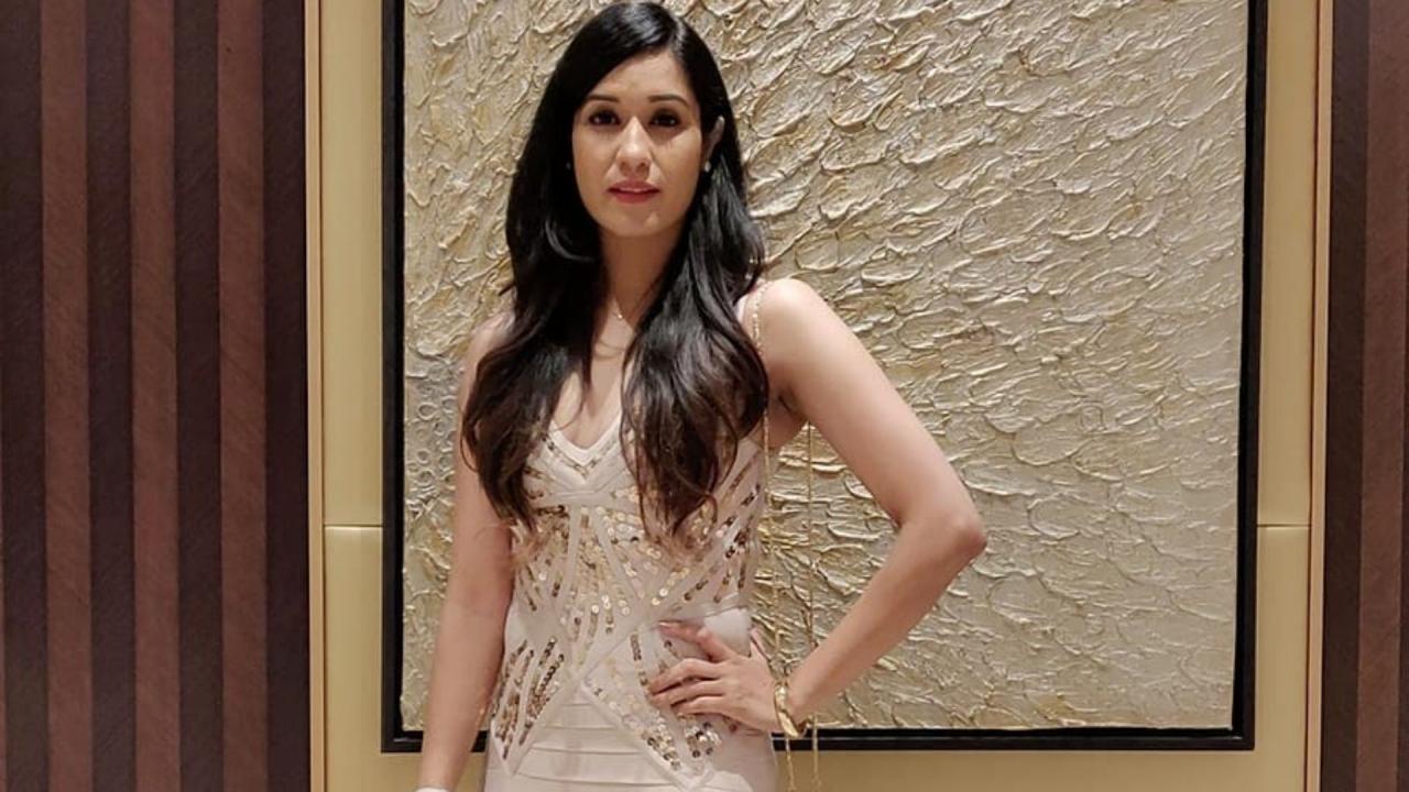 Gladrags Mrs India से आया आईडिया