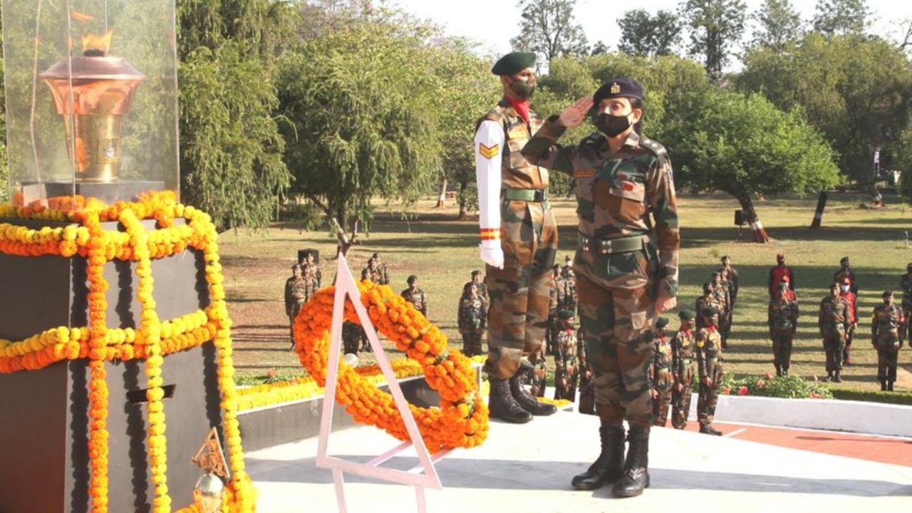 मेजर मोहित शर्मा का परिवार