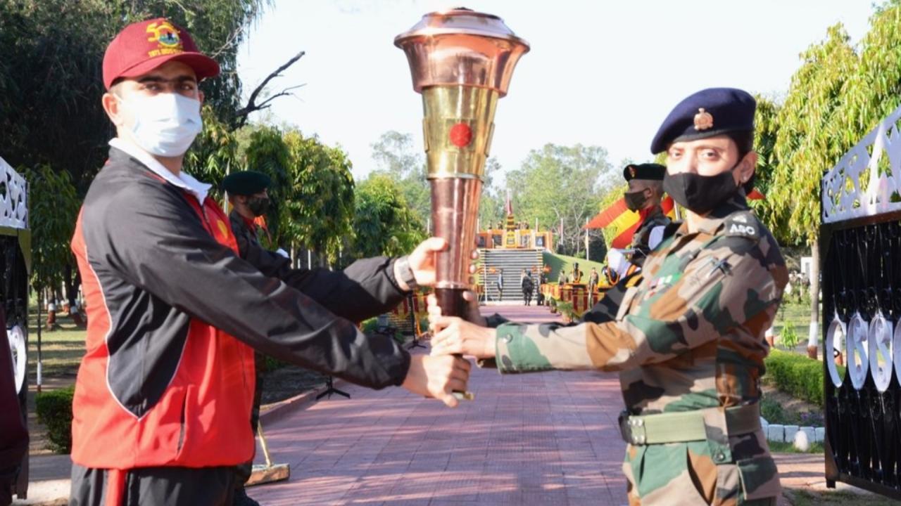 रिशमा सरीन का इंडियन आर्मी में करियर