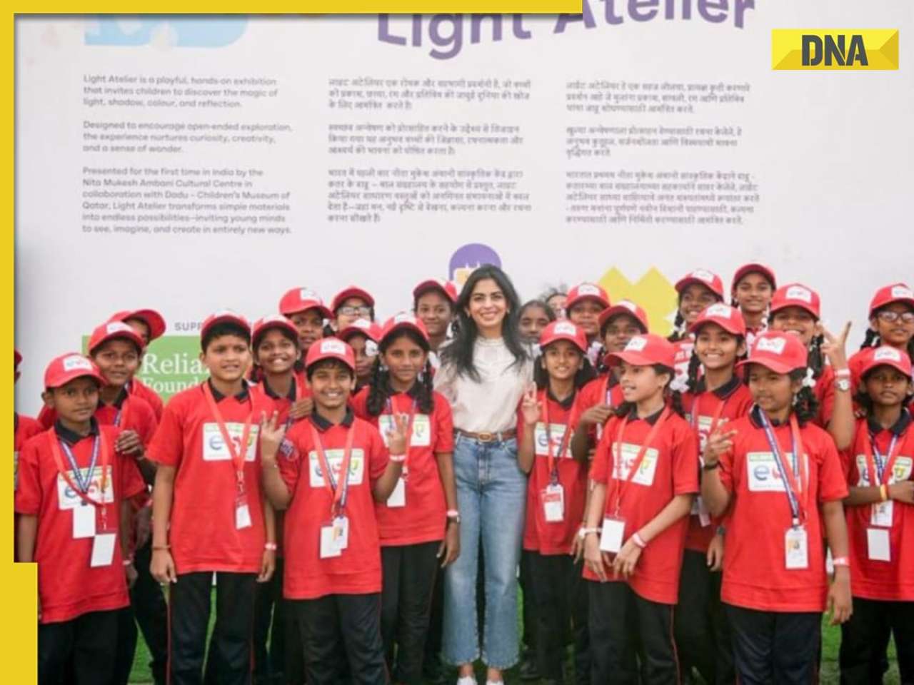 Isha Ambani maakt een krachtig stijlstatement in effen top en denim tijdens het Reliance Foundation-evenement, zie virale foto’s