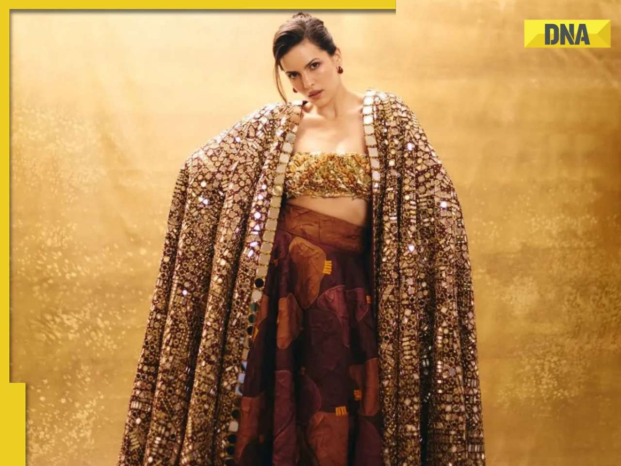 Natasa Stankovic trekt de aandacht in een couture-cape van Abu Jani Sandeep Khosla, die elegantie uitstraalt tijdens Golden Hour, ZIE foto’s