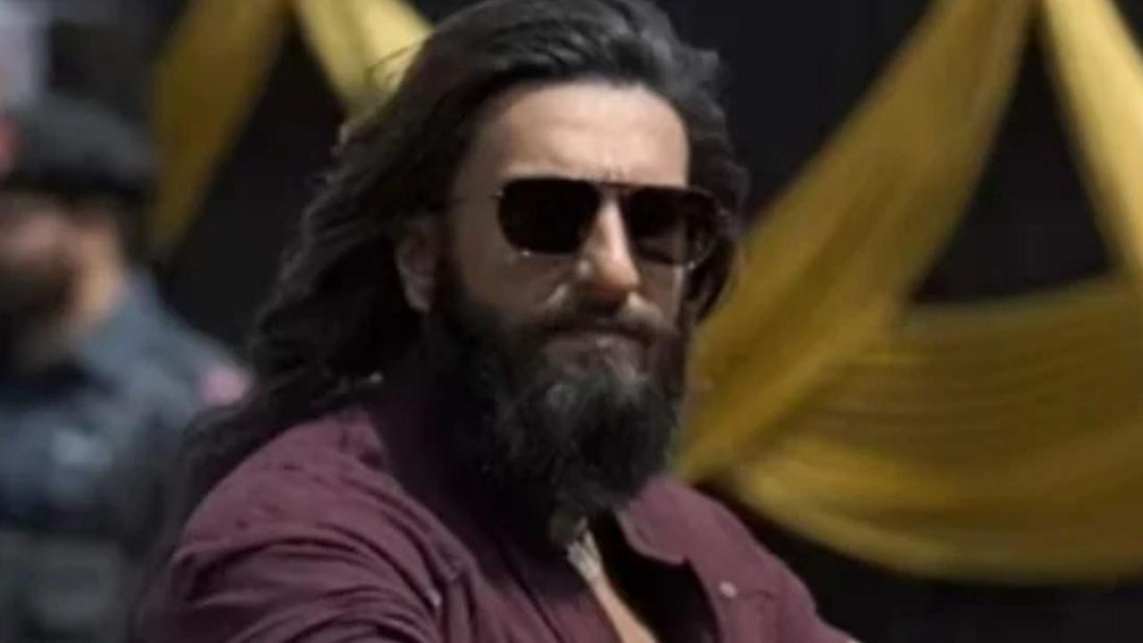 किसने कितने कमाए