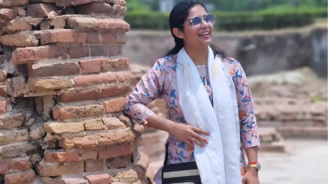 यूपीएससी में 66वीं रैंक लाकर आईएएस बनी थीं कृतिका मिश्रा