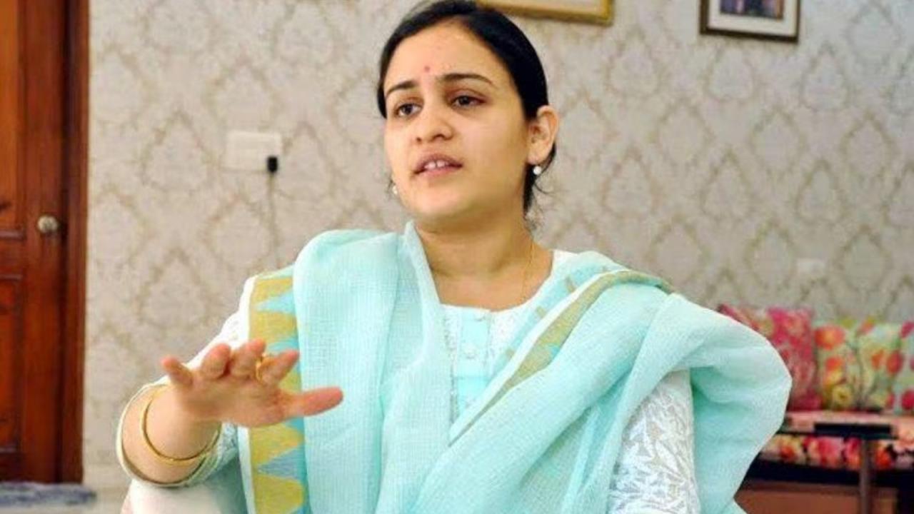 सामाजिक और सांस्कृतिक सक्रियता