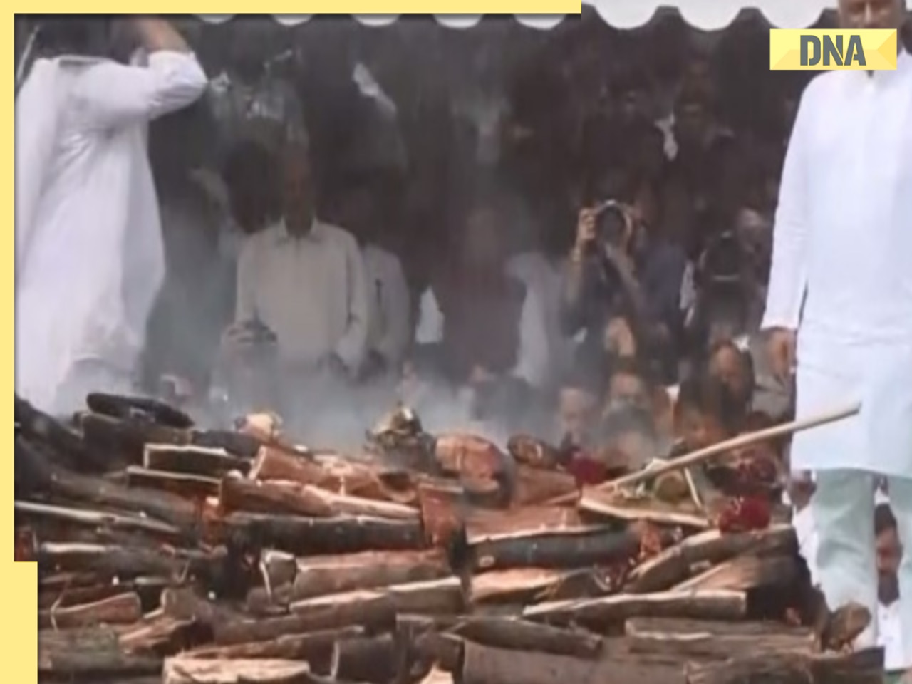 Ajit Pawar cremated with state honours: Amit Shah, Devendra Fadnavis, Riteish Deshmukh present