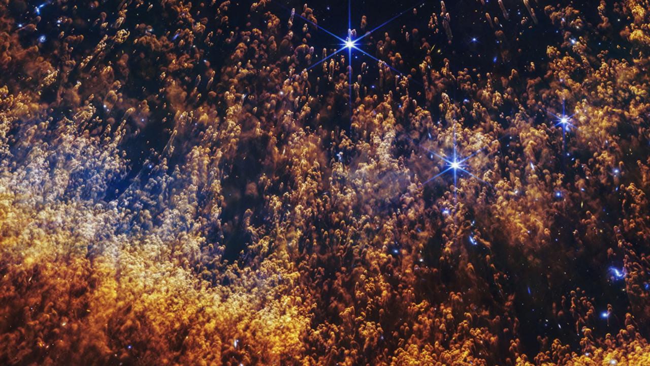 साइंटिस्ट के लिए क्यों खास है हेलिक्स नेबुला?