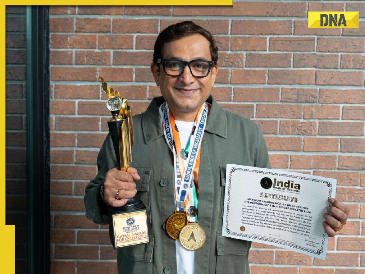Not Nana Patekar, Sachin Khedekar, but Prasad Prabhakar Oak creates history in Marathi cinema, becomes only actor to win highest number of awards for a single film