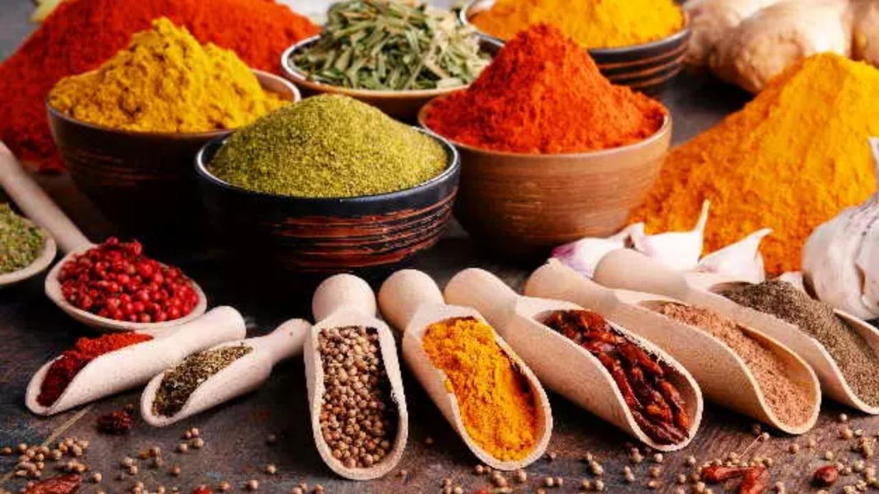 तीनों ने शुरू किया इस चीज का बिजनेस