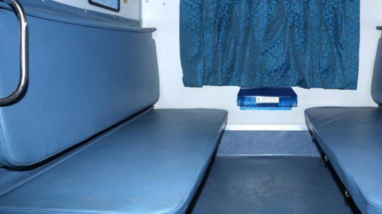 टिकट बुक करते समय रखें इन बातों का ध्यान