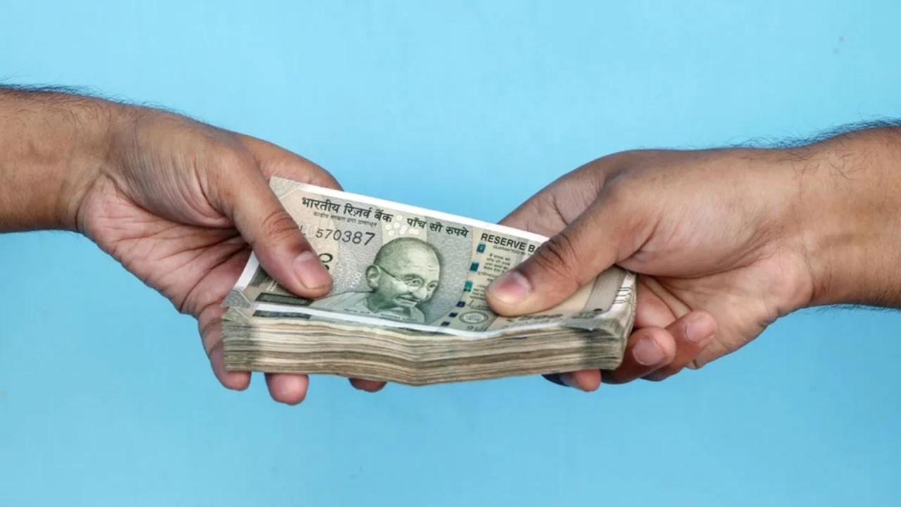 क्या जानकारी छिपाना पड़ सकता है भारी?