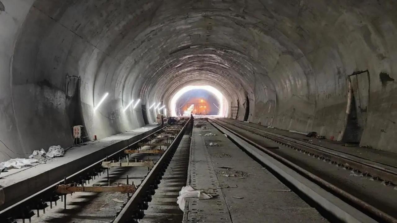 टनल टी-49 (Tunnel T-49)