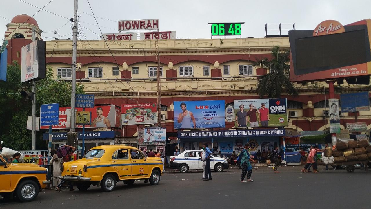 हावड़ा जंक्शन रेलवे स्टेशन के पास है सबसे ज्यादा प्लेटफॉर्म्स का रिकॉर्ड