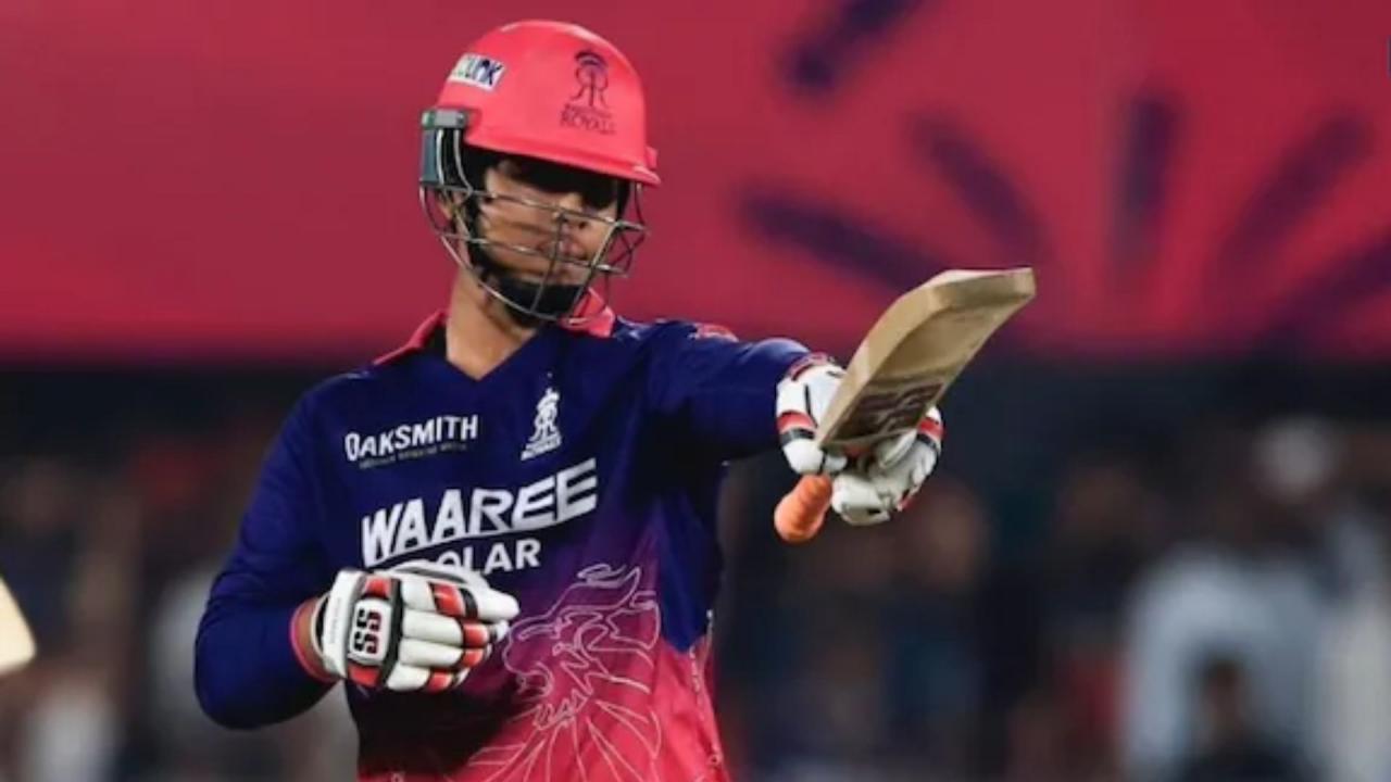 आईपीएल प्लेऑफ़ में गेंदों के लिहाज से सबसे तेज अर्धशतक लगाने वाले खिलाड़ी