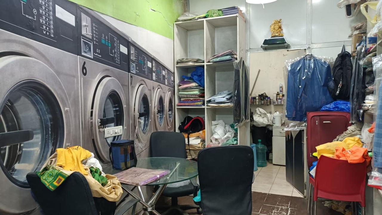 संदीप ने कब रखी कंपनी की नींव?