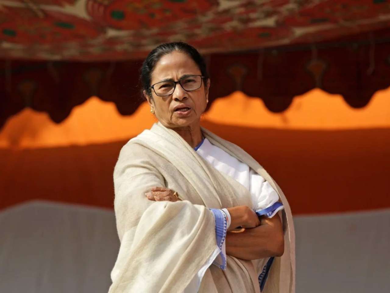 TMC Faces Dual Rebellion: Assembly Split, Parliament Defection Fears Mount for Mamata | Quick Digest