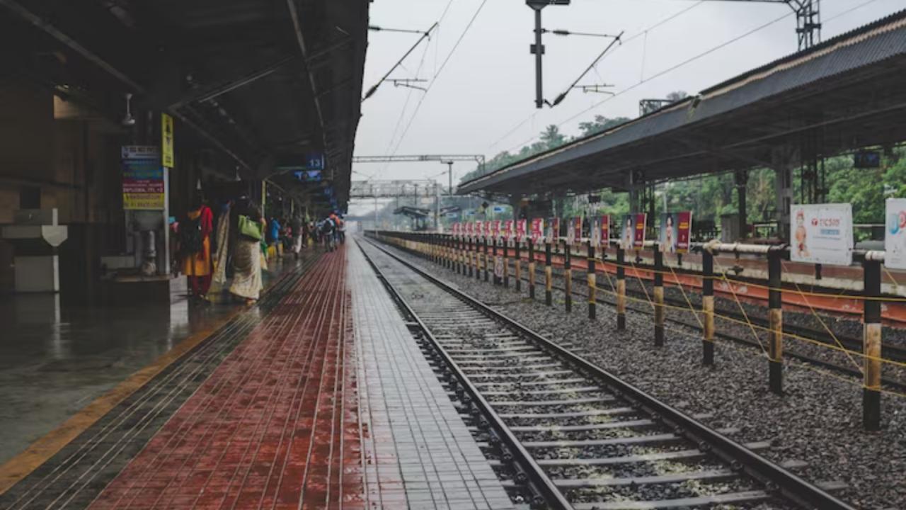 मालगाड़ियों के ट्रांजिट हब के रूप में होता है इस्तेमाल