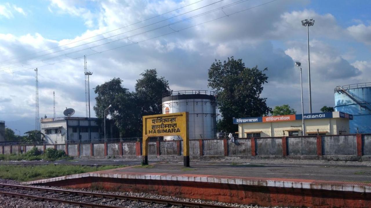 हासिमारा स्टेशन का इतिहास 