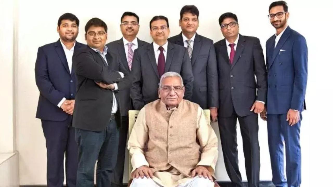कुछ साल बाद बदल दिया कंपनी का नाम
