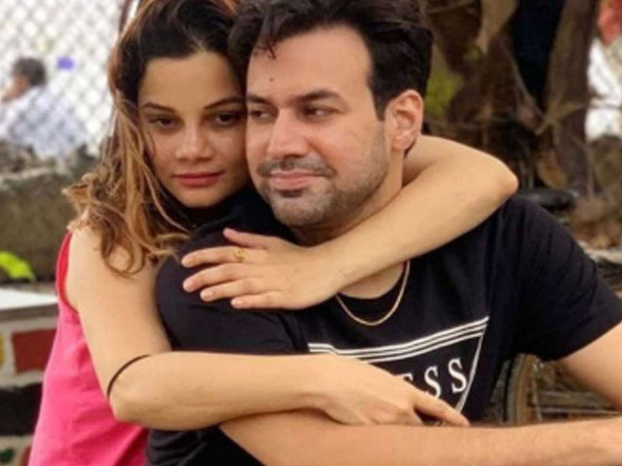 الممثلة ضياء أور باتي هوم كانيكا ماهيشواري تخرج عن صمتها بشأن شائعات الطلاق: “إنه ليس حبيبي السابق أيضًا”
