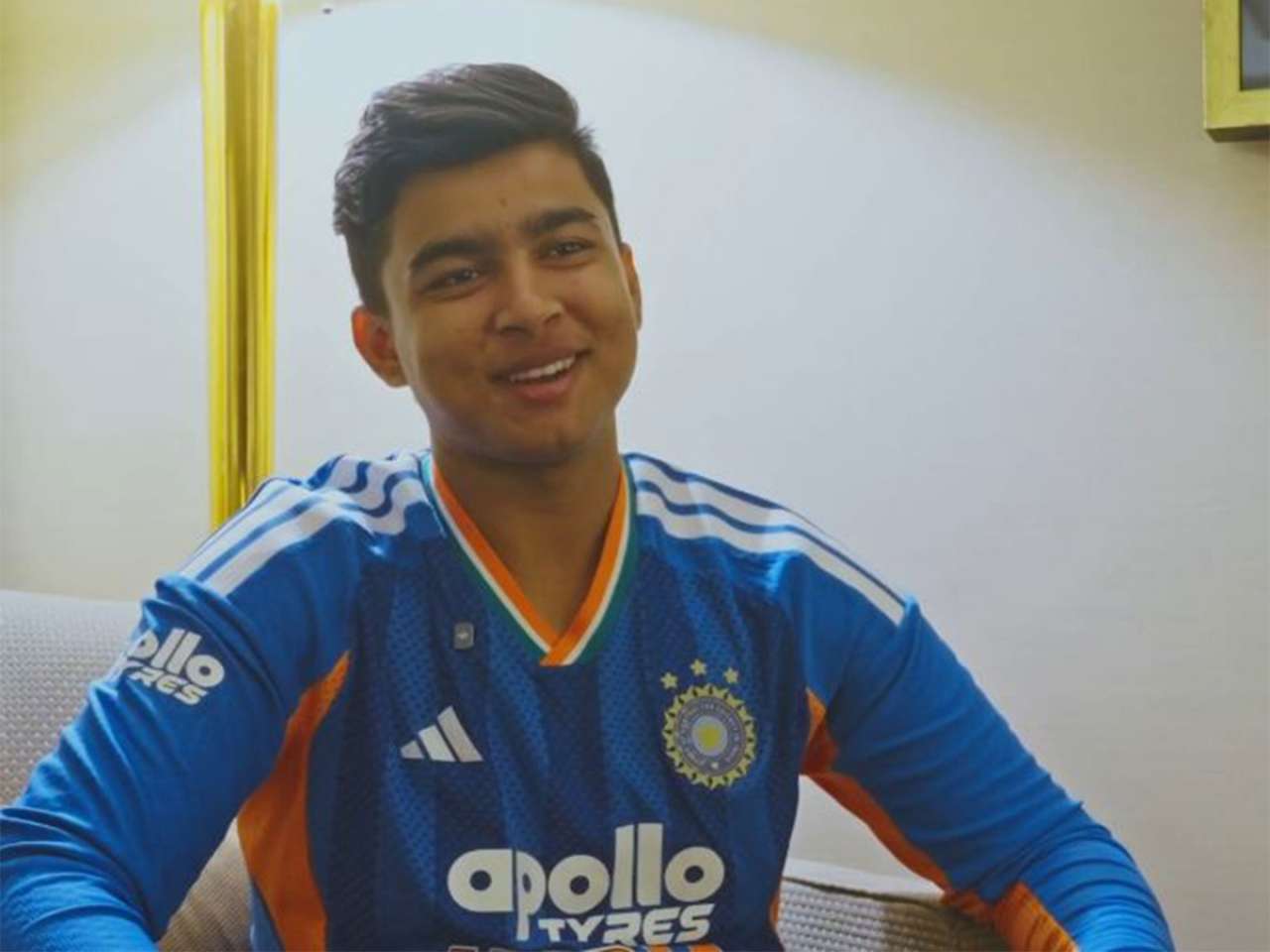 Vaibhav Sooryavanshi's first reaction goes viral after star cricketer receives senior India jersey at 15, watch