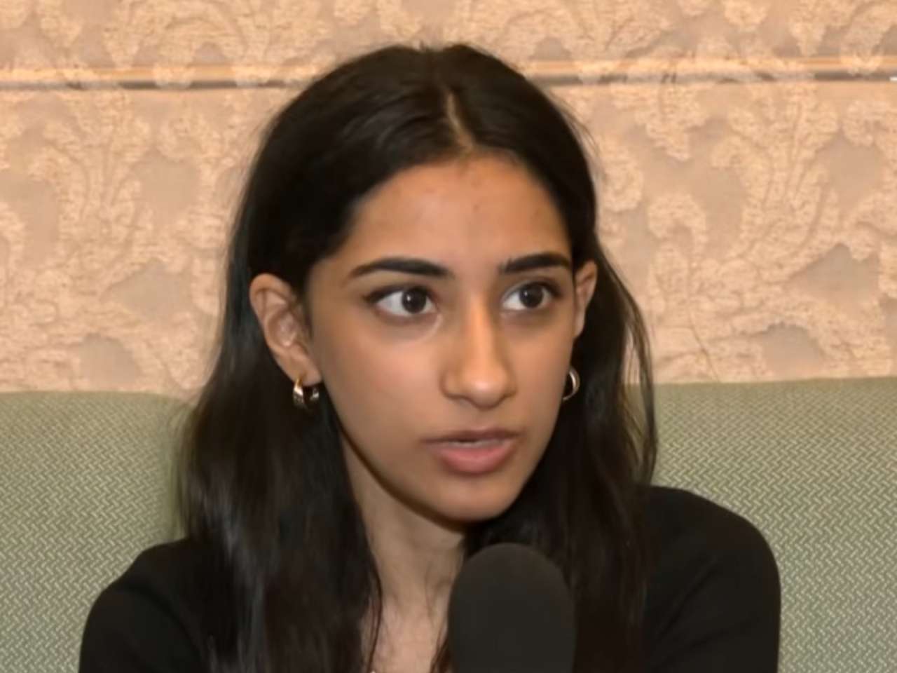 Who is CUET UG 2026 topper Devina Gehlot? Know Kailash Gahlot's daughter secret success mantra of cracking entrance test